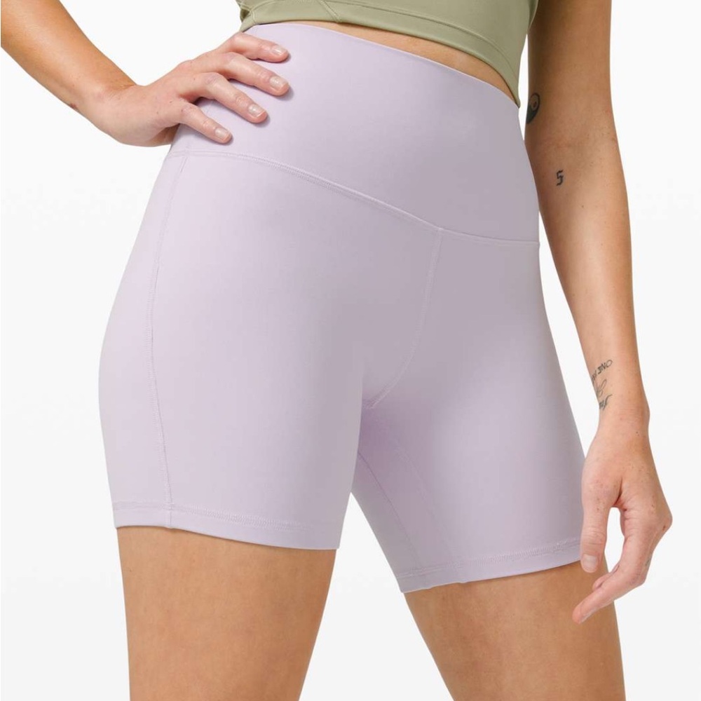 lululemon athletica Women's Align Short - Lavender